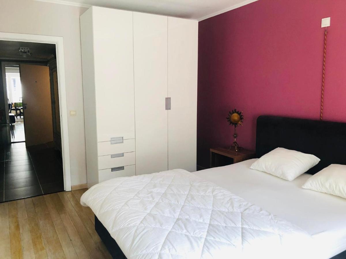 Modern Apartment At 2 Steps From Beach Остенде Екстер'єр фото